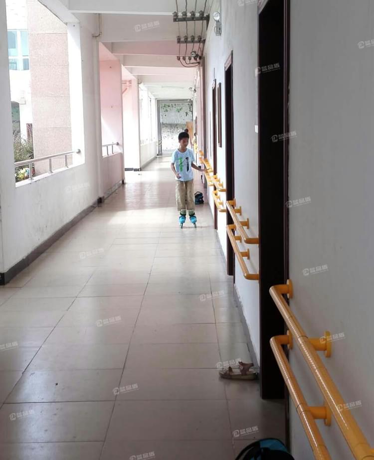 玉林特殊學?？繅Ψ鍪?.jpg