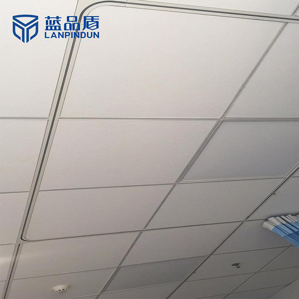 病房輸液軌道有多少配件？【藍(lán)品盾】